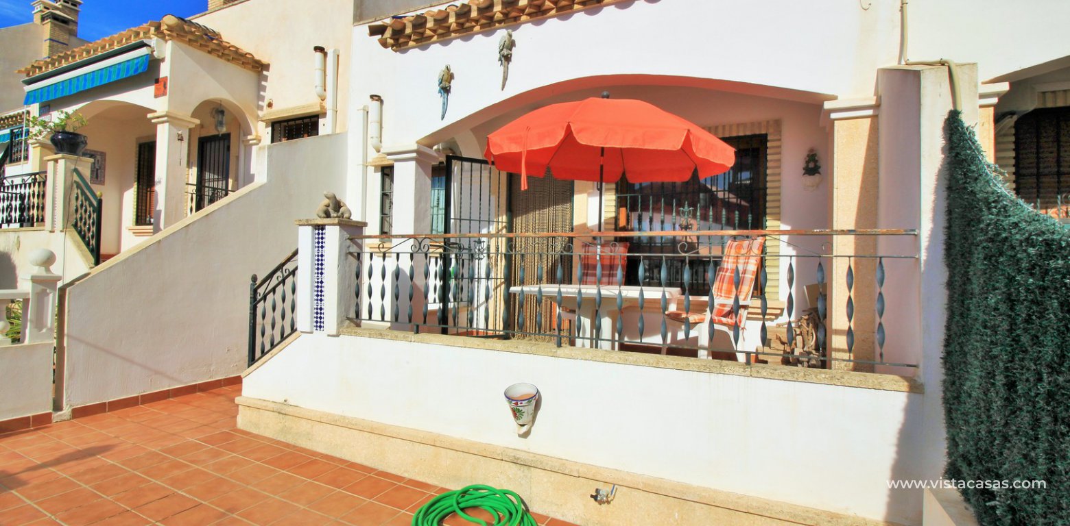 Buhardilla townhouse for sale Pau 8 Villamartin front