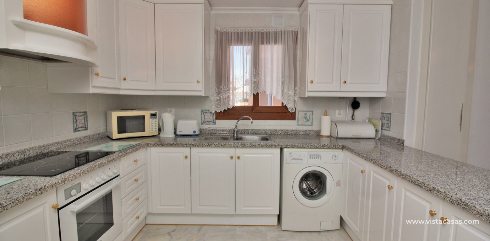 Apartment for sale M3 Pau 8 Villamartin kitchen 2