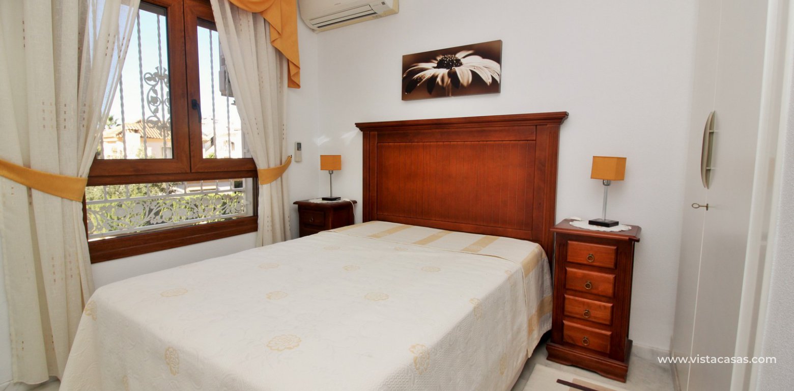 Apartment for sale M3 Pau 8 Villamartin double bedroom