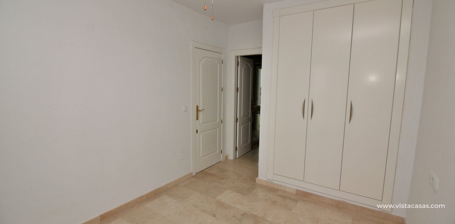 Apartment for sale Azahar Pau 8 Villamartin master bedroom fitted wardrobes