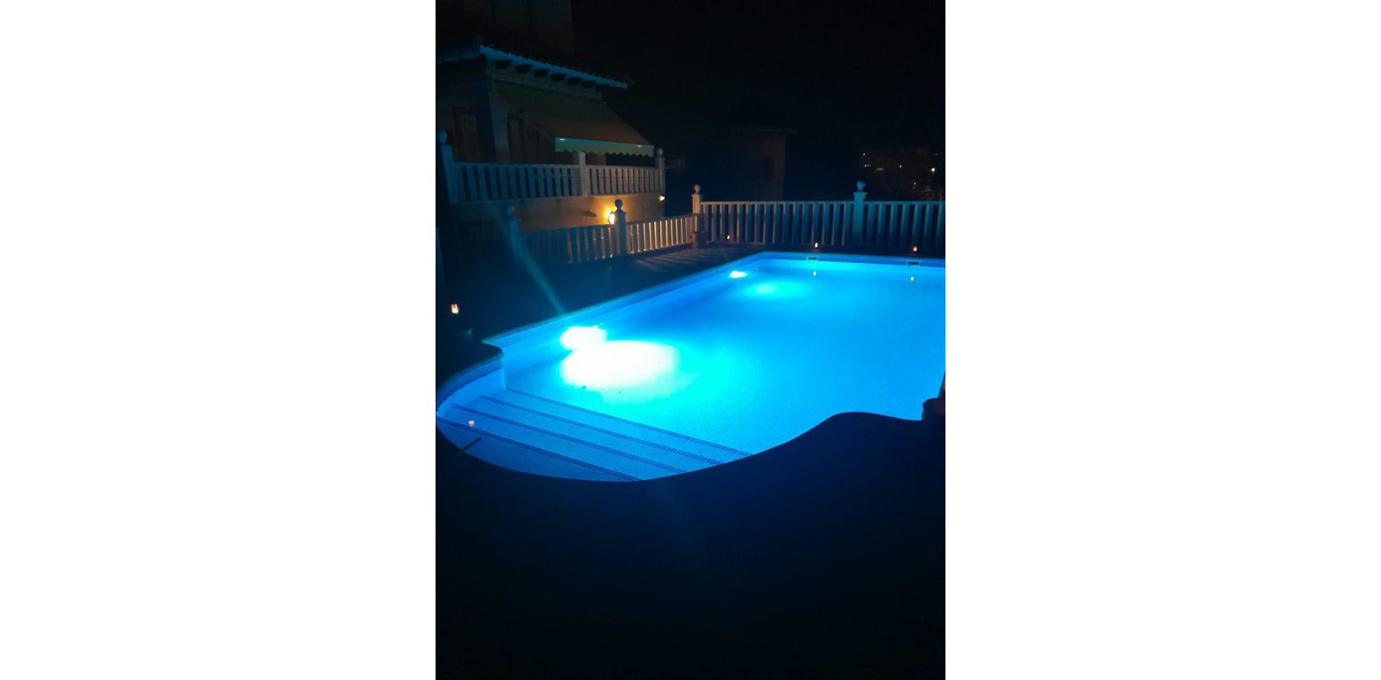 Resale - Villa - Villamartin