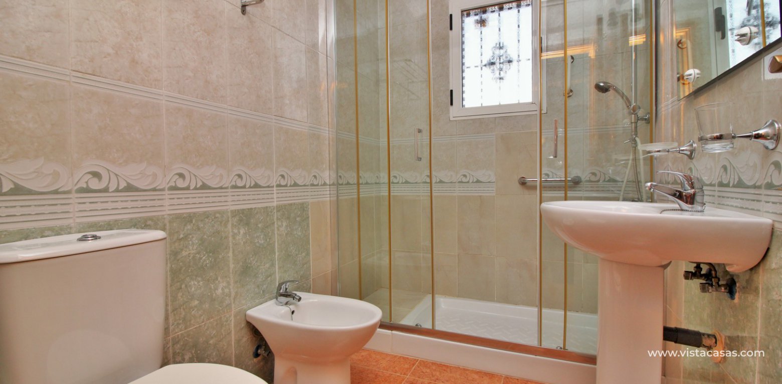 quad house for sale Entre Naranjos Vistabella Golf bathroom