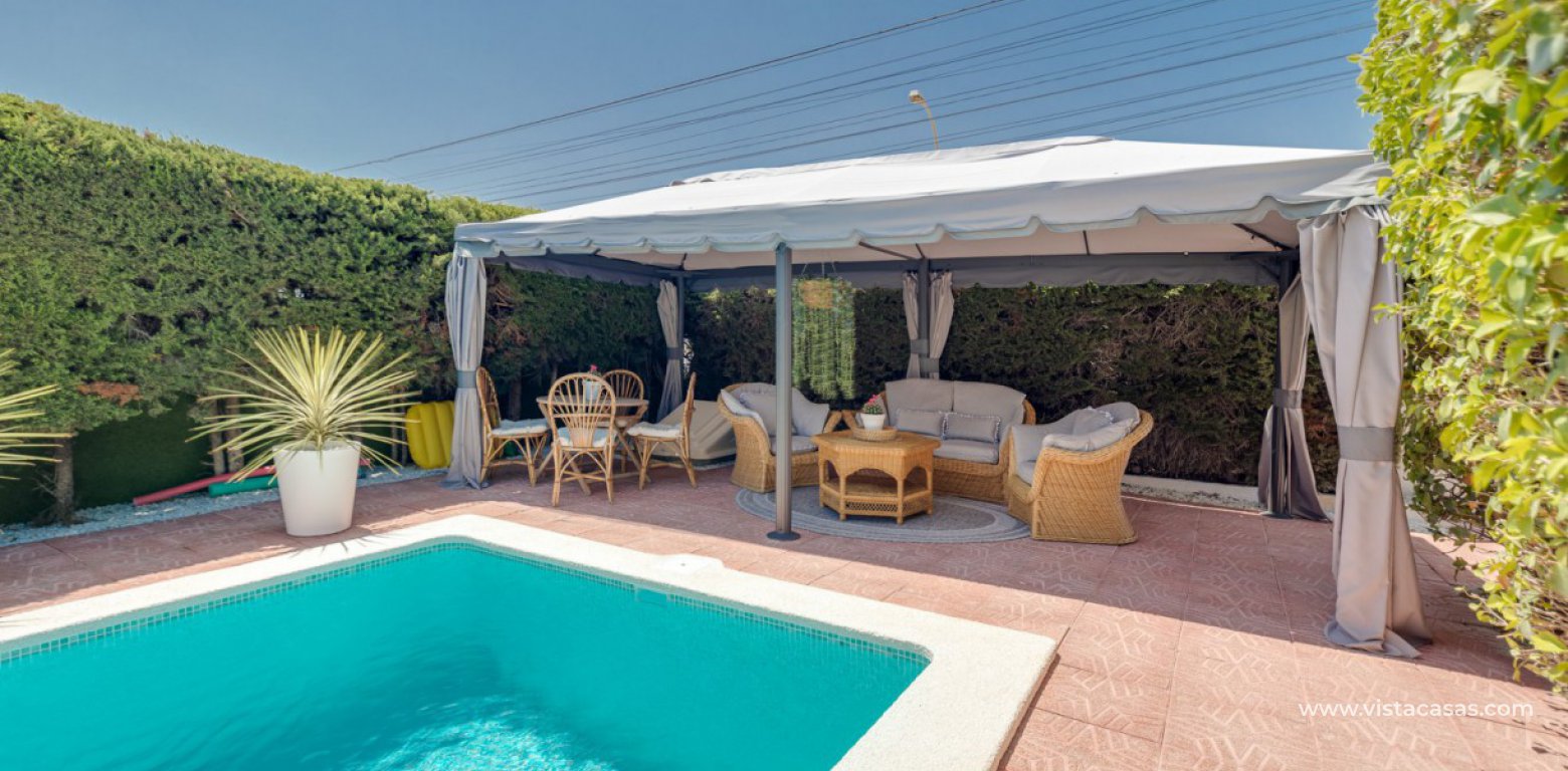 Resale - Villa - Torrevieja - El Chaparral