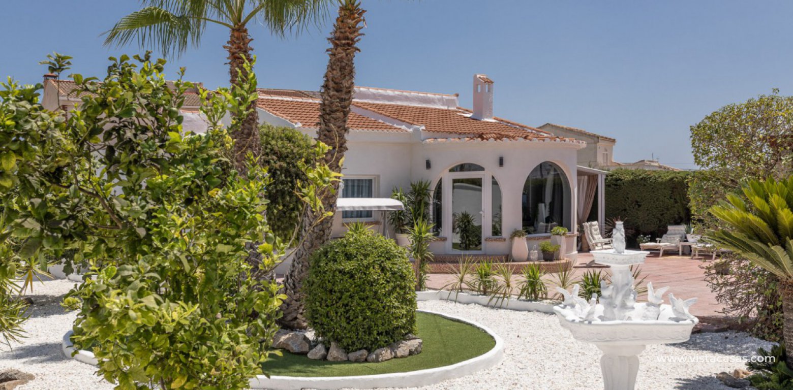 Resale - Villa - Torrevieja - El Chaparral