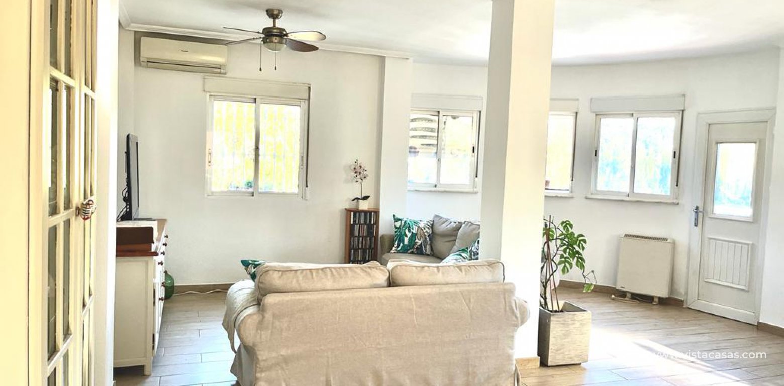 Resale - Villa - Villamartin