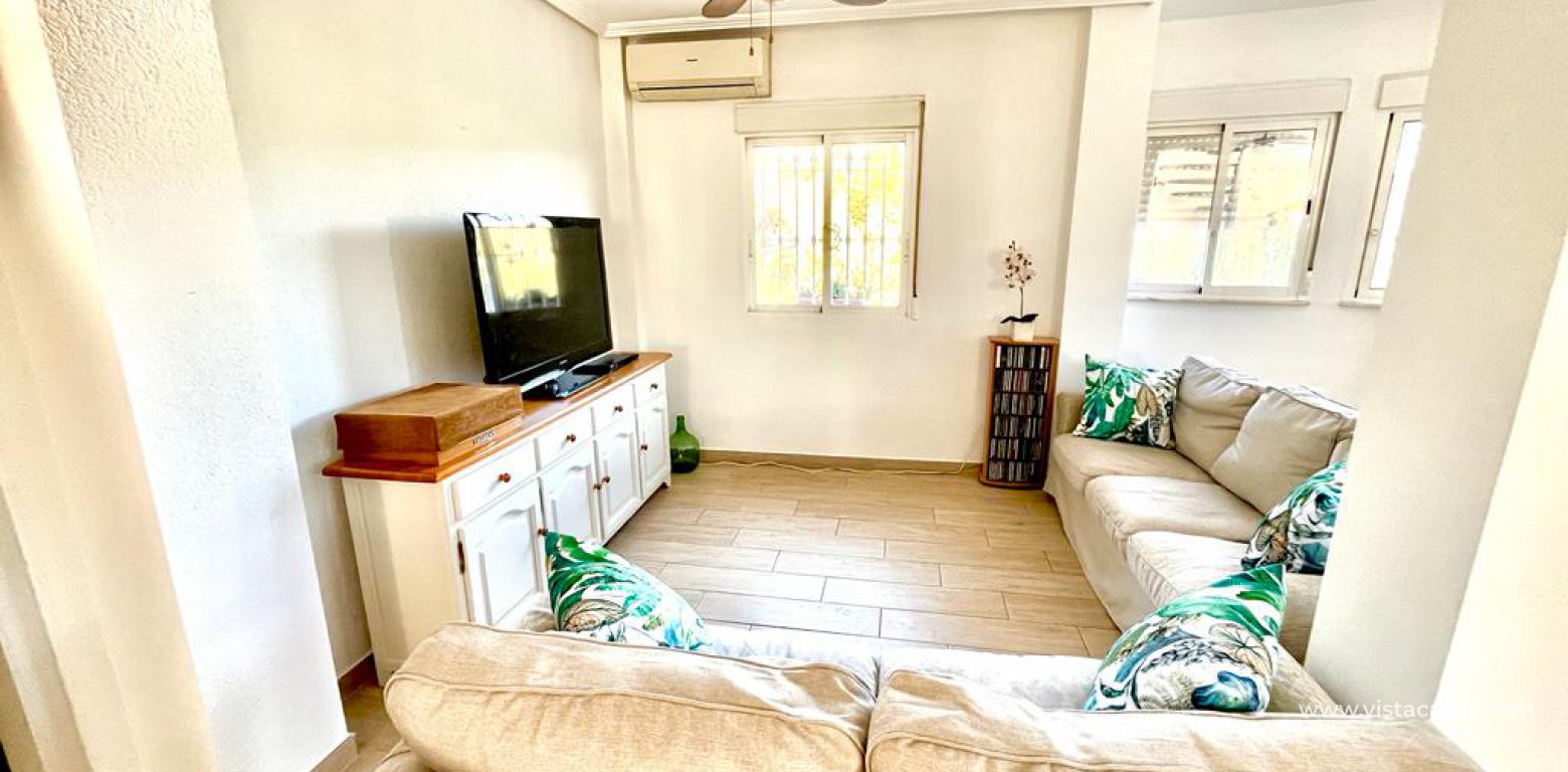 Resale - Villa - Villamartin