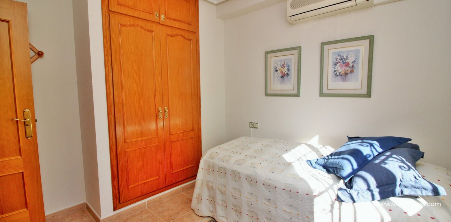 South facing Zodiaco quad for sale Playa Flamenca twin bedroom fitted wardrobes