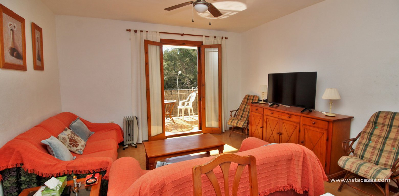 South facing apartment for sale Villamartin Plaza lounge 5