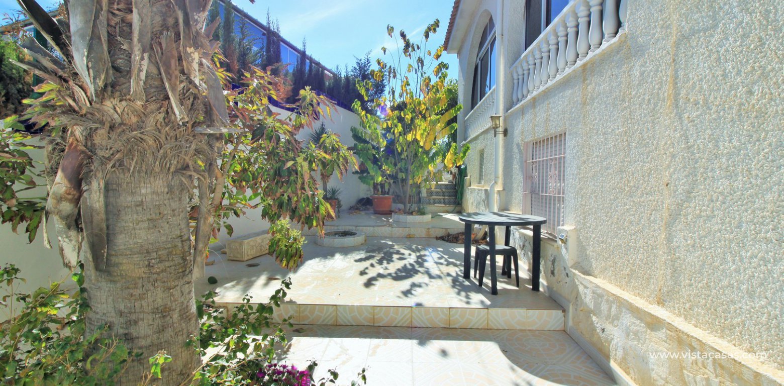 Sale - Villa - Villamartin