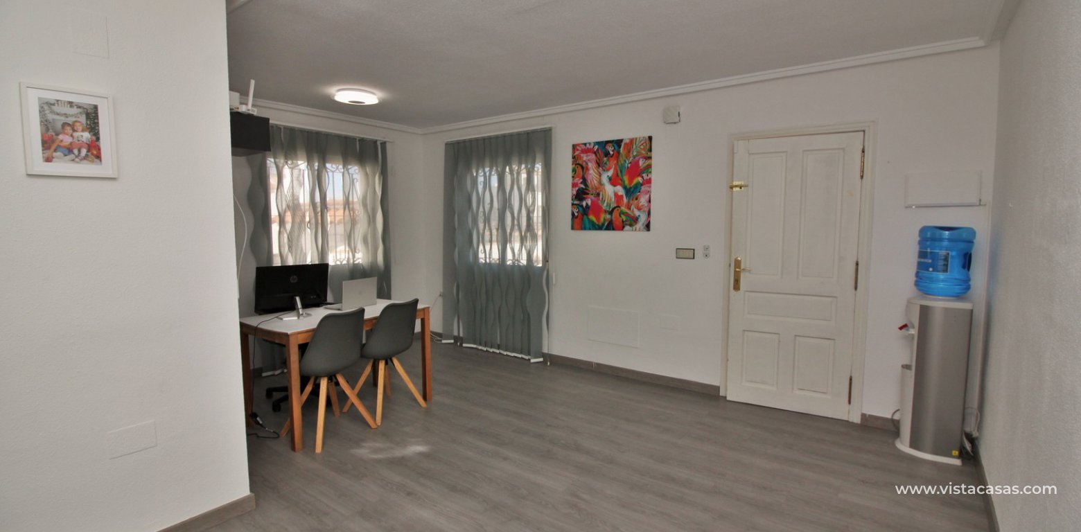 Quad house private pool for sale Lago Sol Los Altos lounge 3