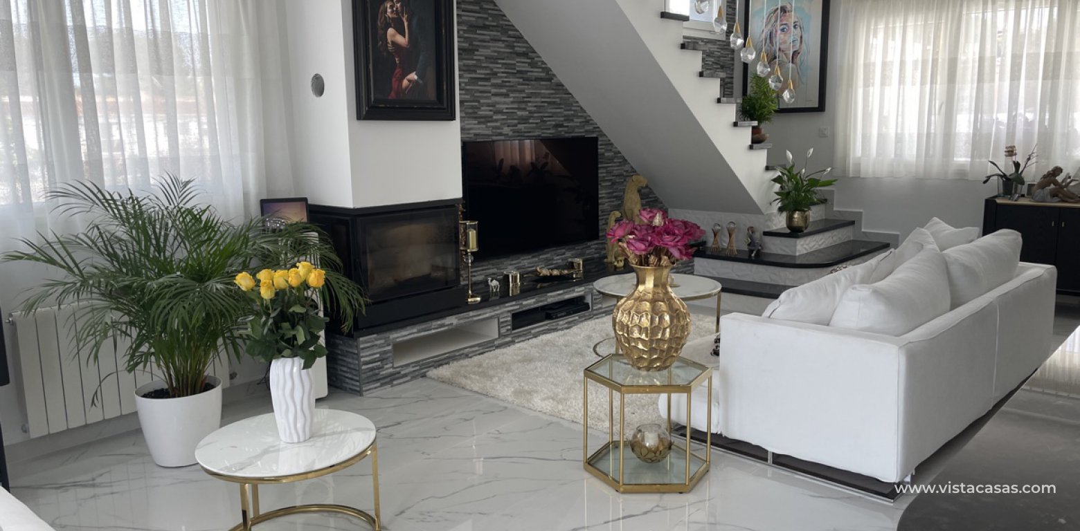 Sale - Villa - Los Balcones