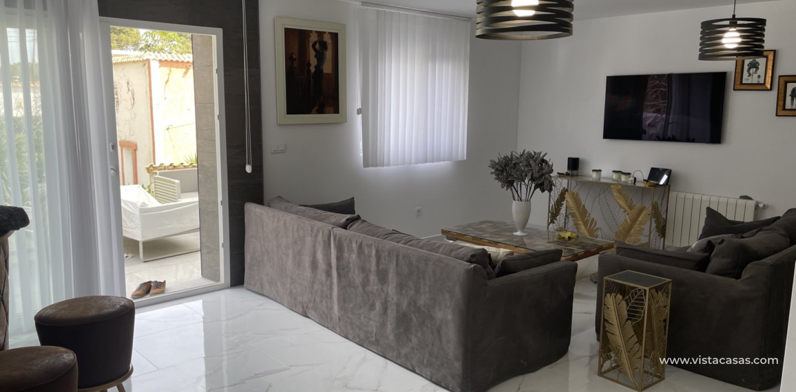 Sale - Villa - Los Balcones