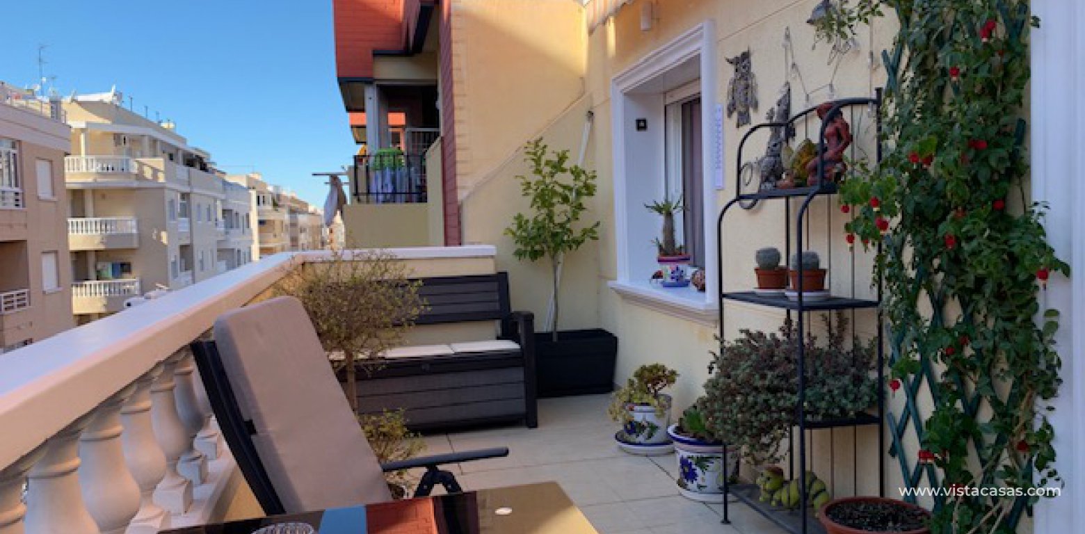 Penthouse apartment in Torrevieja balcony