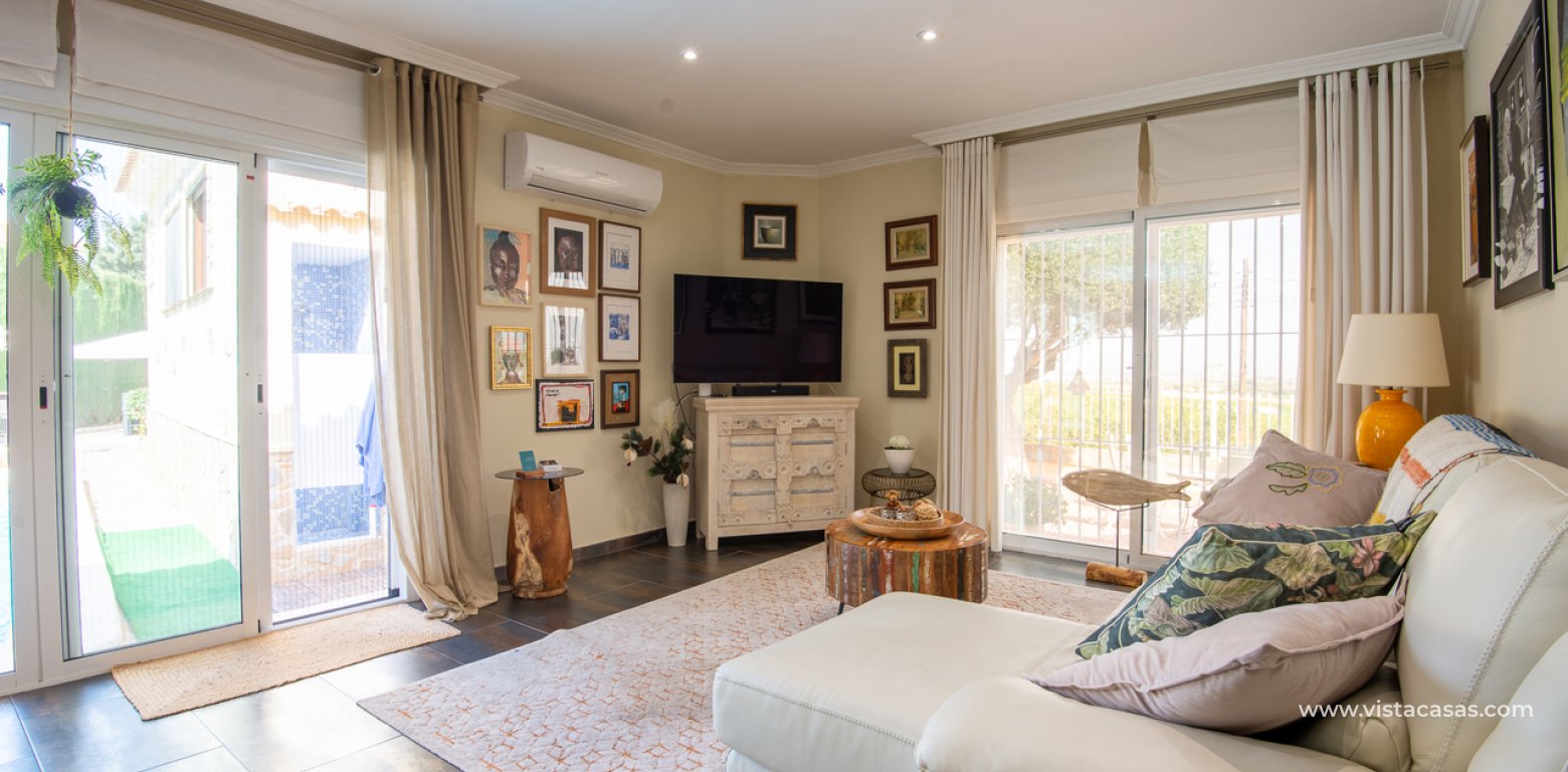 Sale - Villa - Algorfa