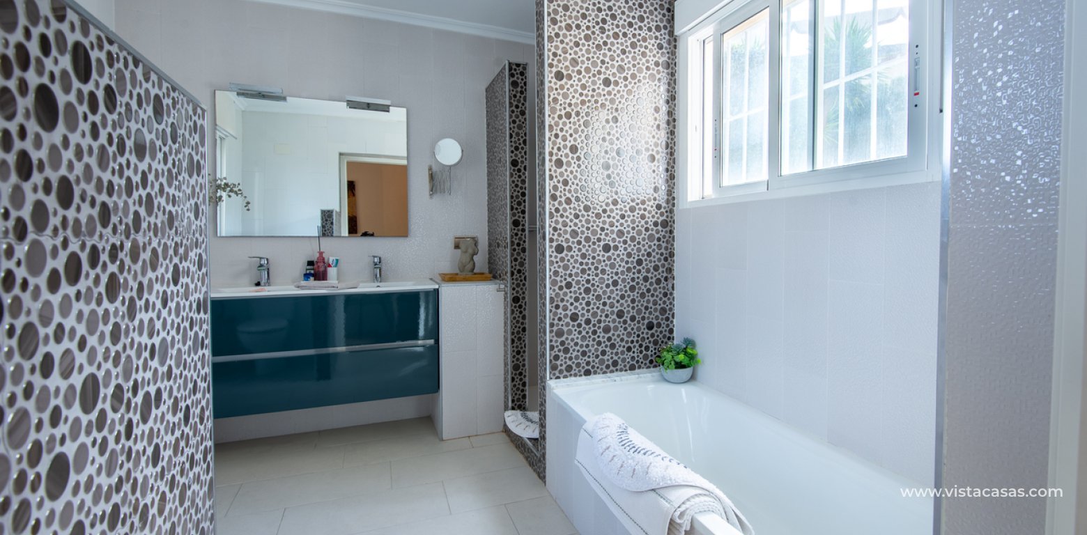 Sale - Villa - Algorfa