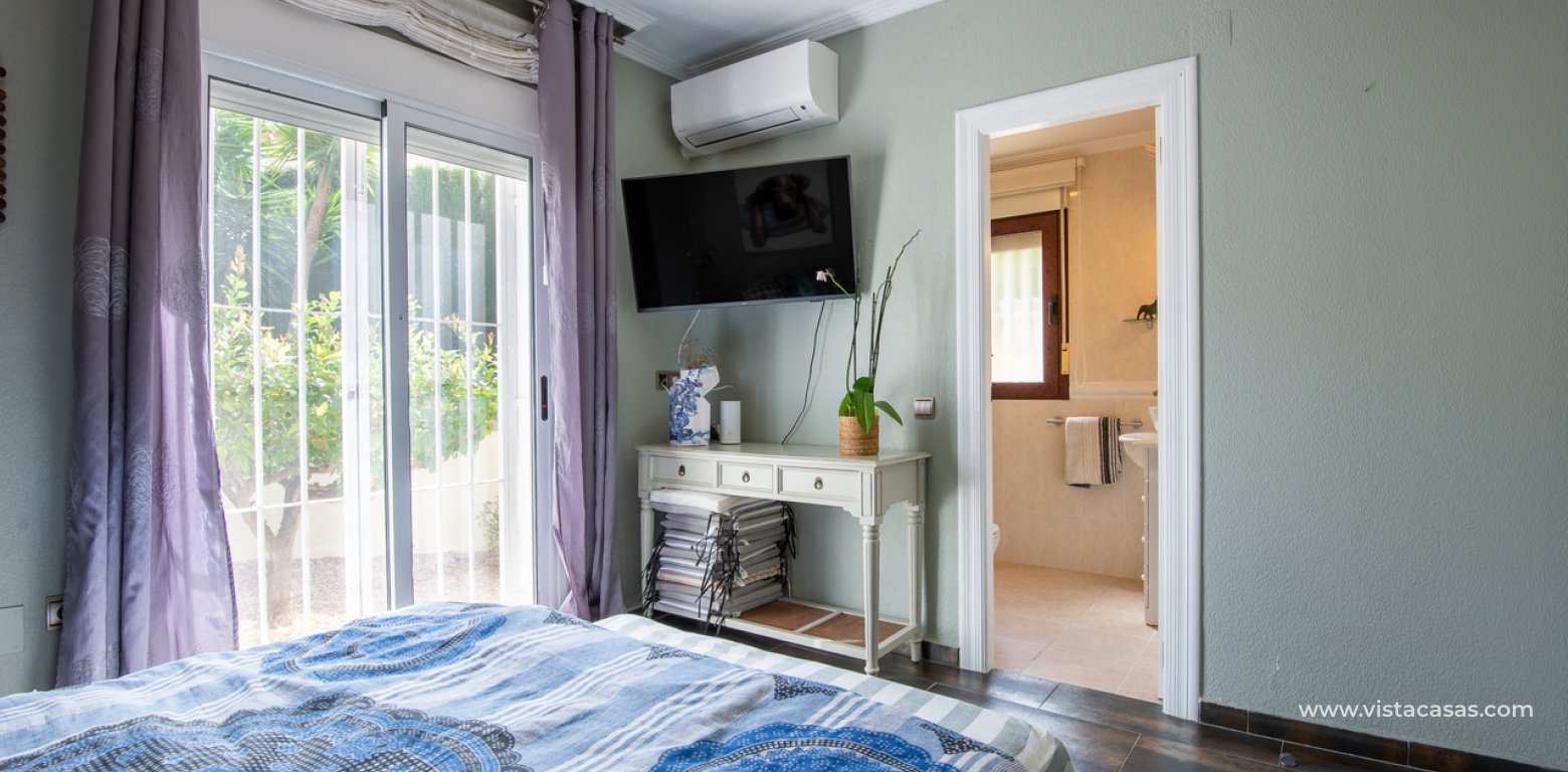 Sale - Villa - Algorfa