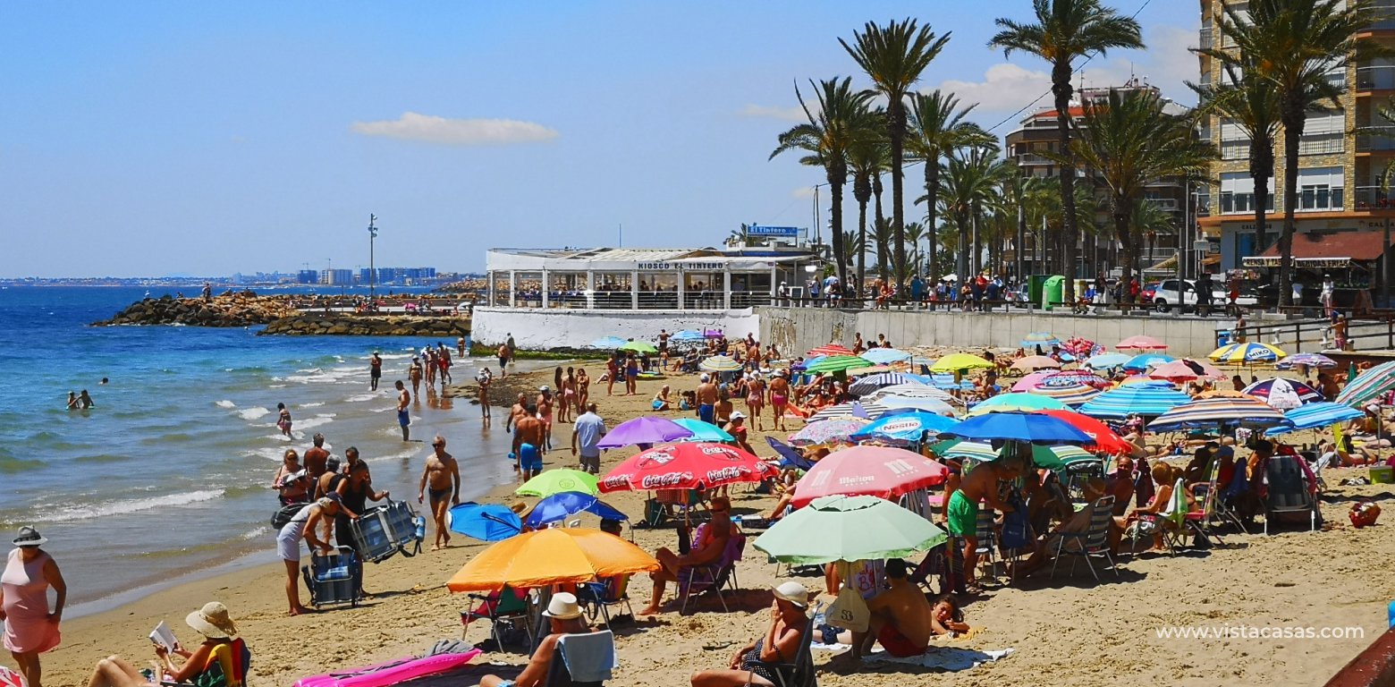 Resale - Villa - Torrevieja - La Siesta