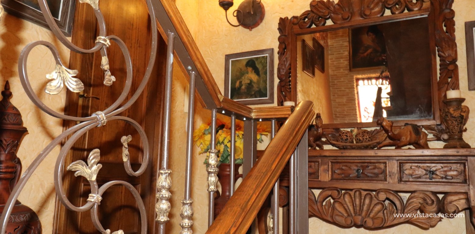 Sale - Villa - Daya Nueva