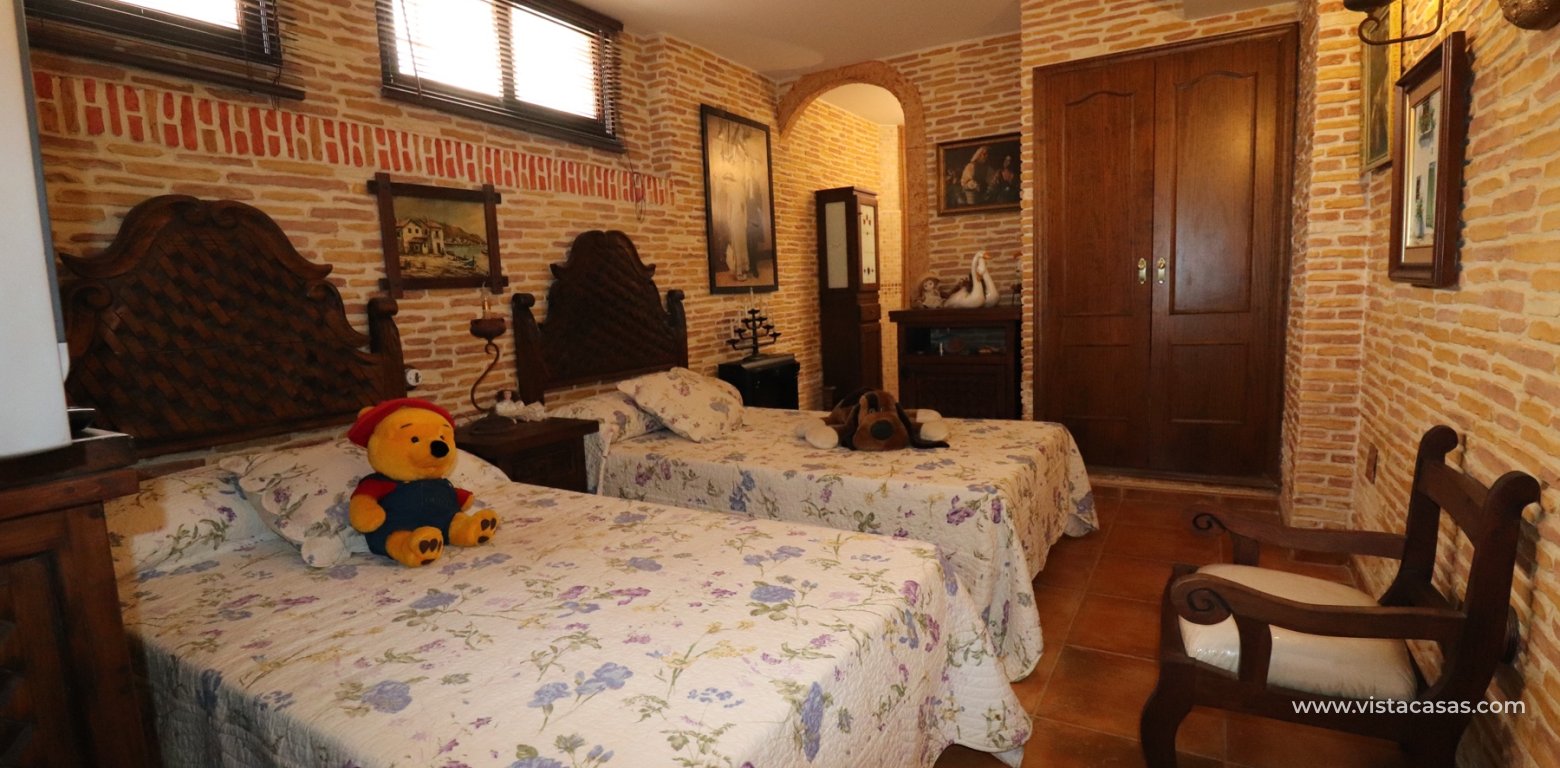 Sale - Villa - Daya Nueva