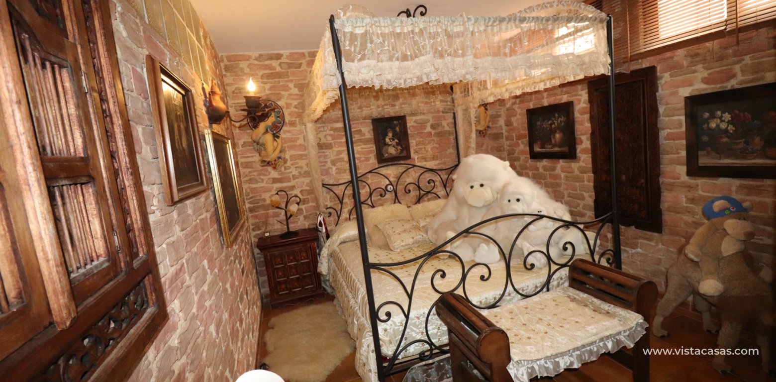 Sale - Villa - Daya Nueva