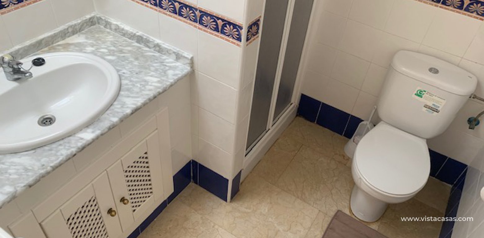 Property for sale in Las Violetas bathroom 1