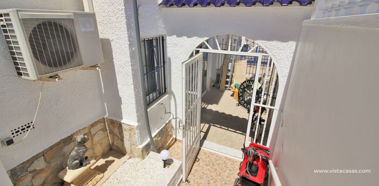 Property for sale in Blue Lagoon separate accommodation lower level