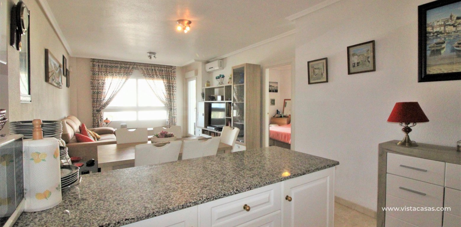 Property for sale in Villamartin kitchen 2