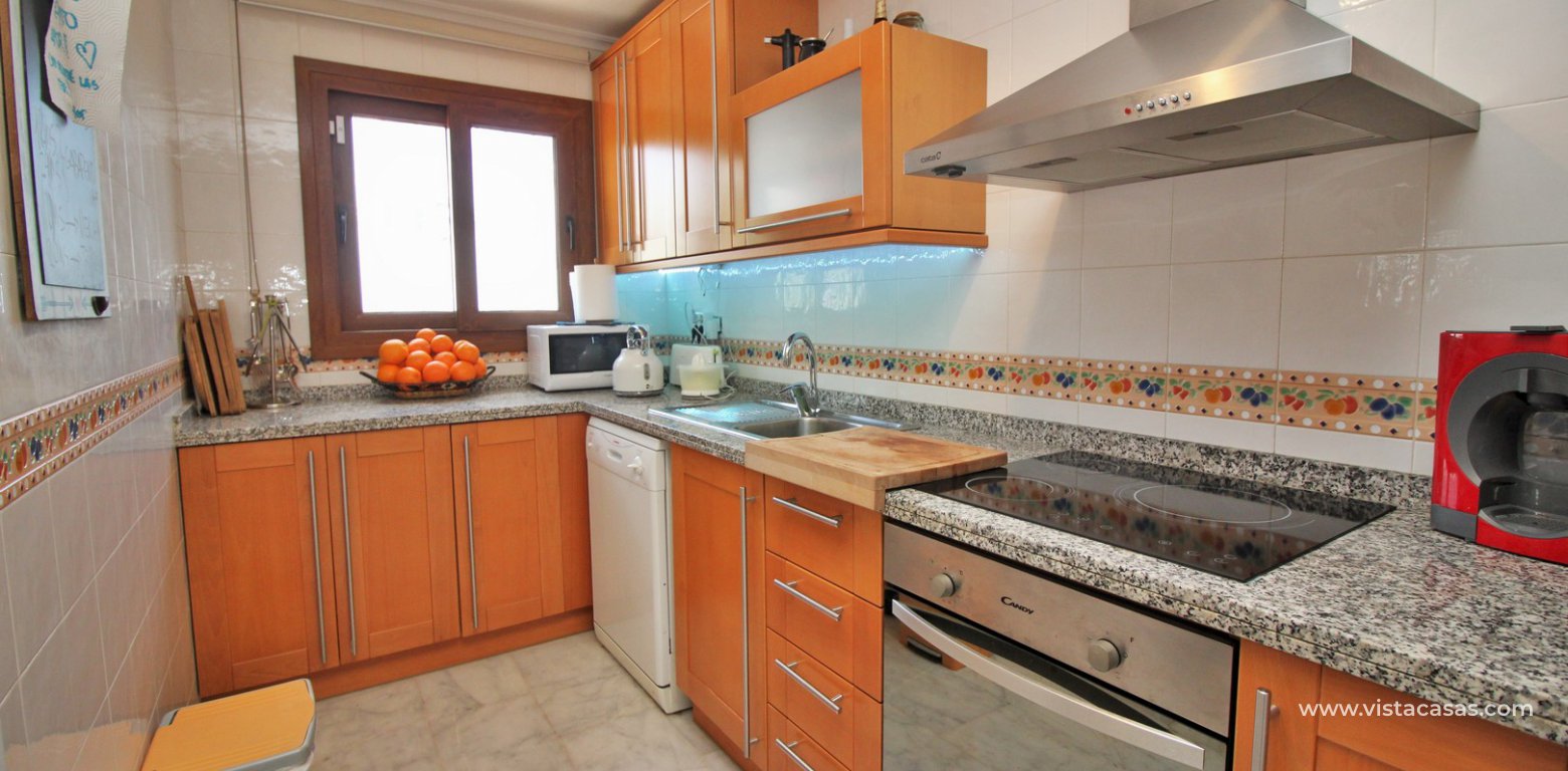 Property for sale in San Miguel de Salinas kitchen