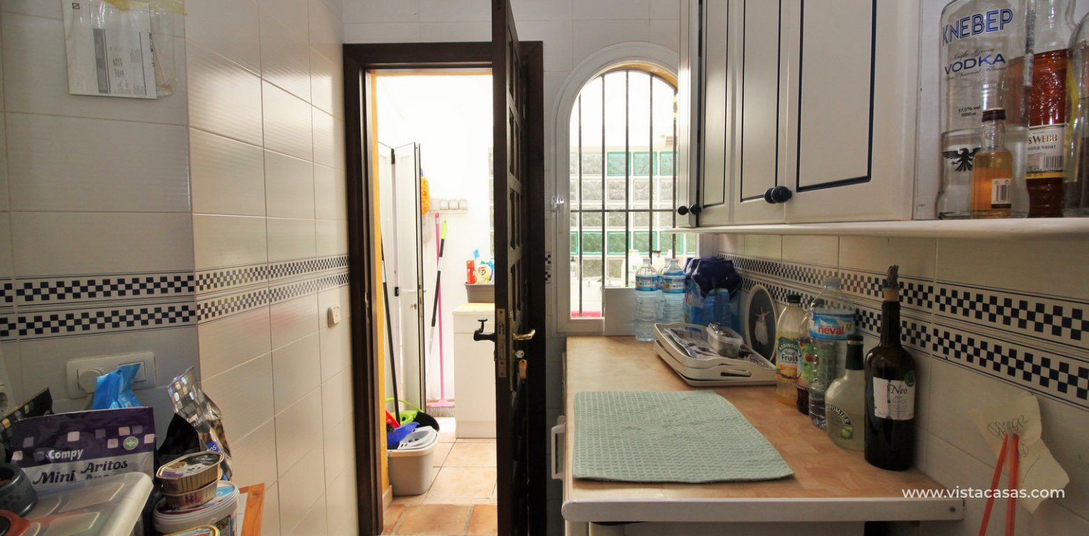 Property for sale in Villamartin utility room