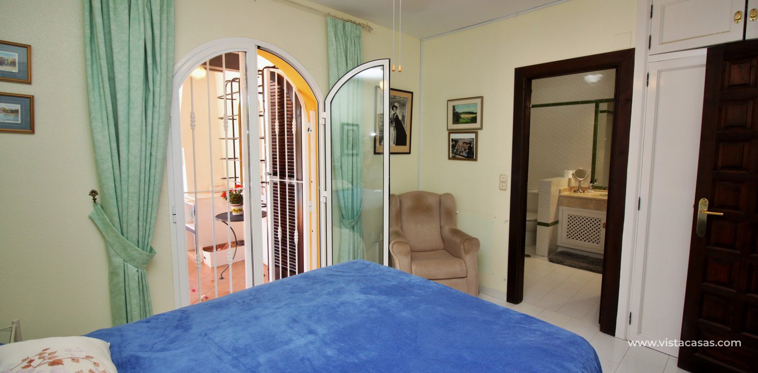 Property for sale in Villamartin bedroom 2