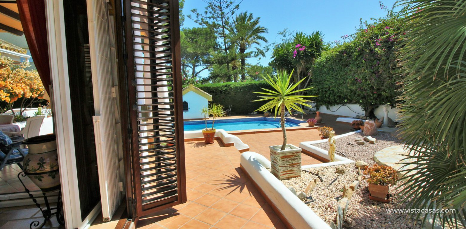 Property for sale in Villamartin garden area