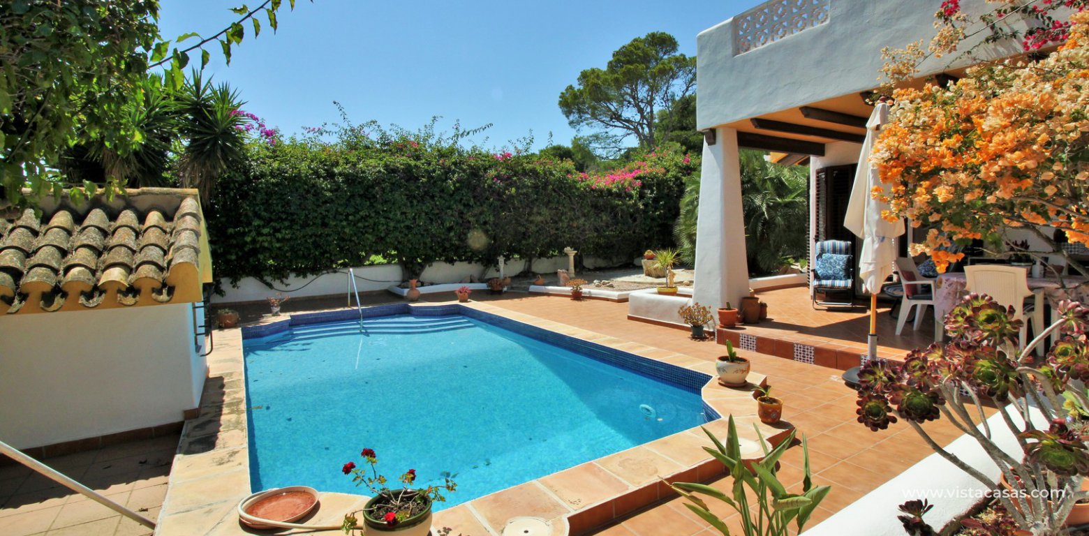 Property for sale in Villamartin private pool