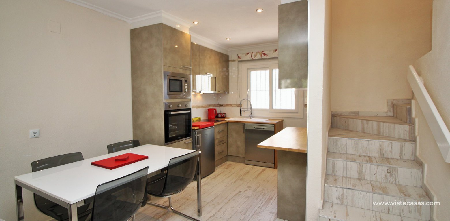 Property for sale in Villamartin lounge 3