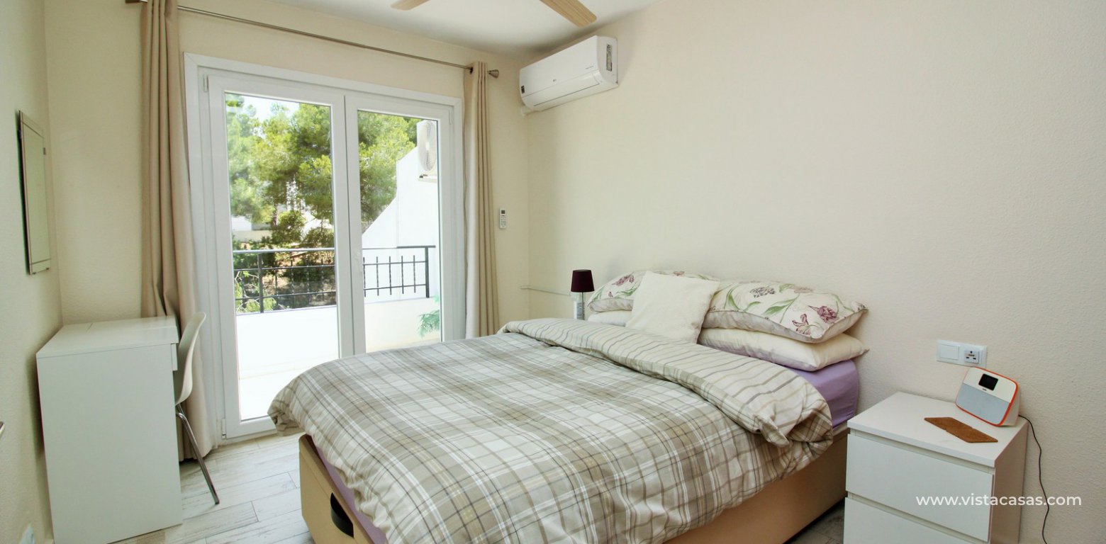 Property for sale in Villamartin master bedroom