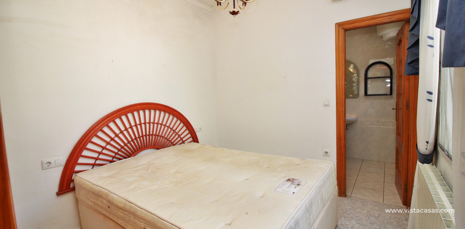 Property for sale in Torrevieja double bedroom