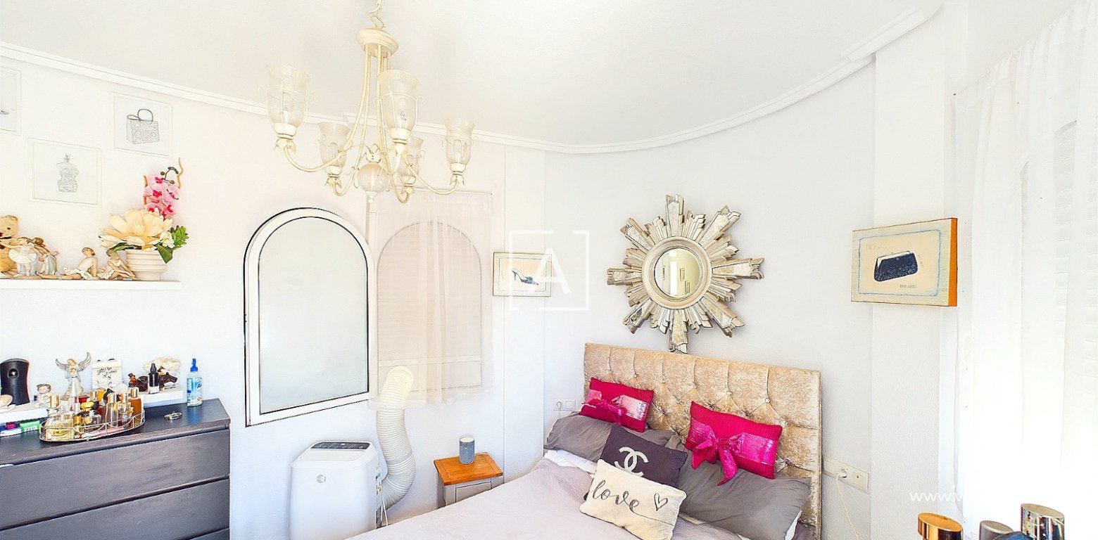 Wtórny - Villa - Pinar de Campoverde