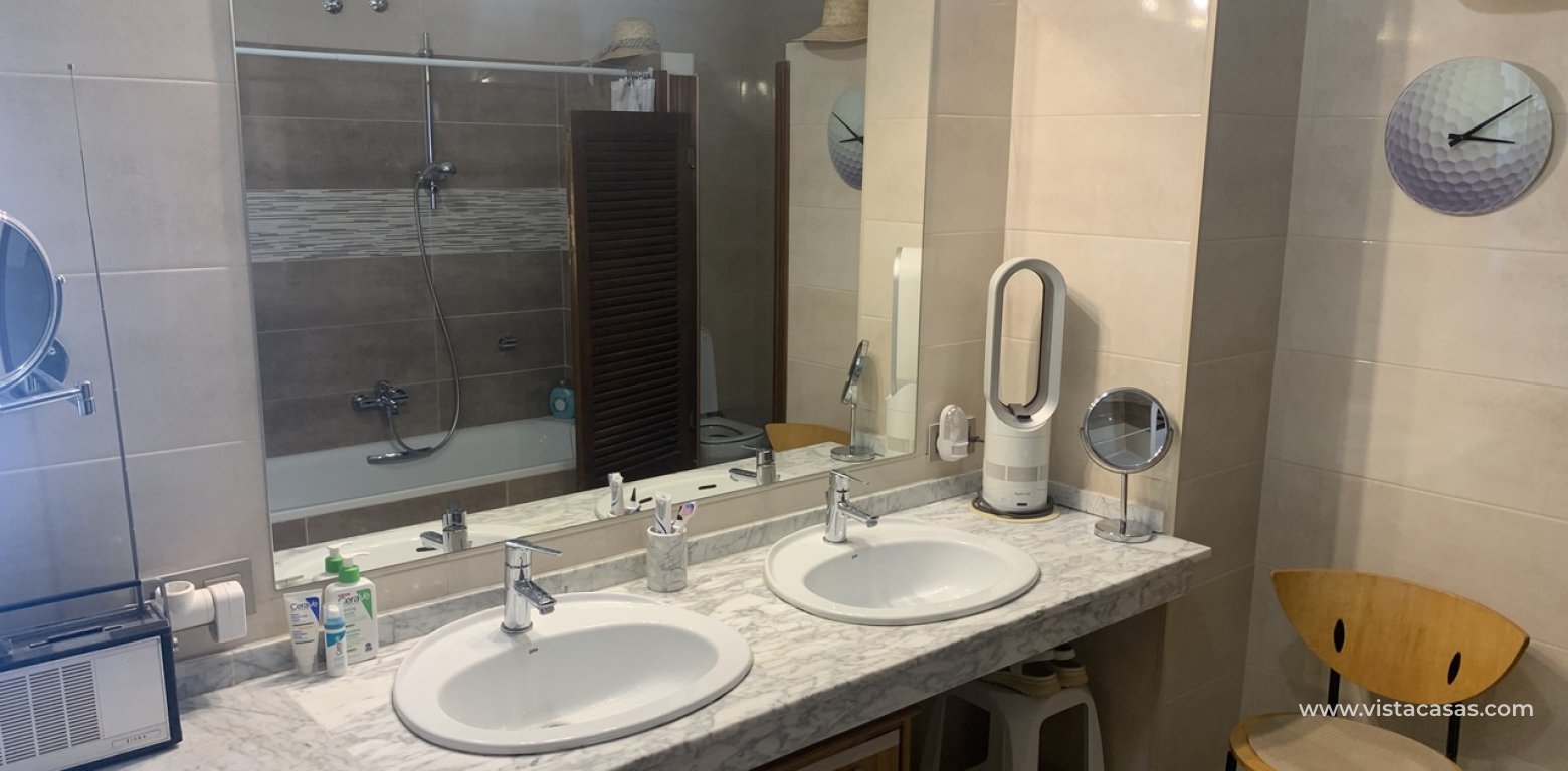 Sale - Villa - Villamartin