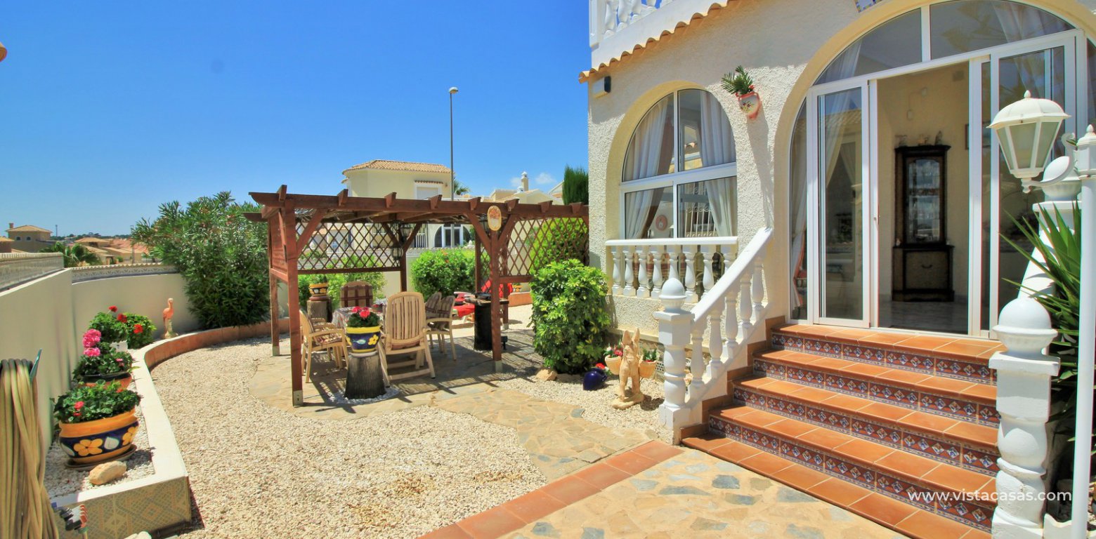 Villa for sale in Villamartin garden