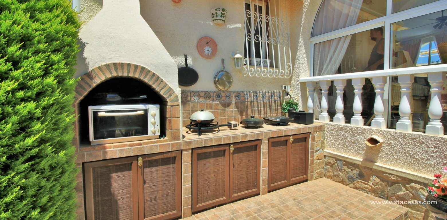 Villa for sale in Villamartin summer kitchen