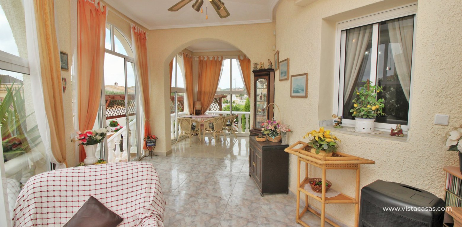 Villa for sale in Villamartin en-glazed porch