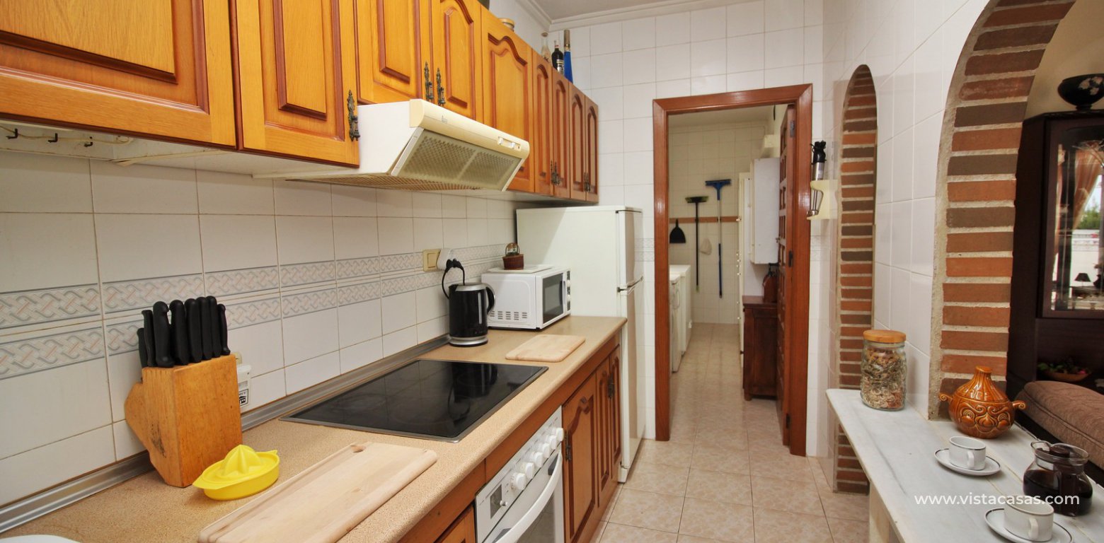 Villa for sale in Villamartin kitchen 2