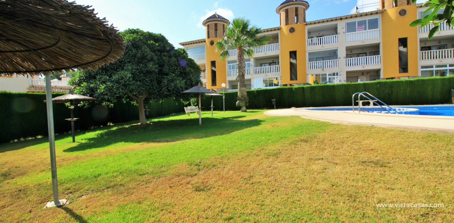 Apartment for sale in Villamartin communal gardens