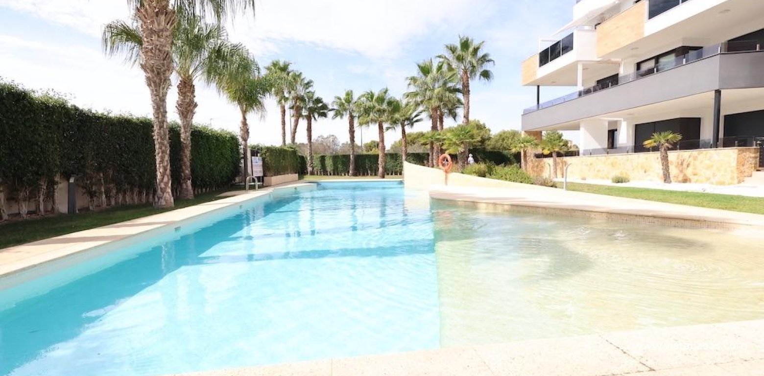 Resale - Apartment - Villamartin