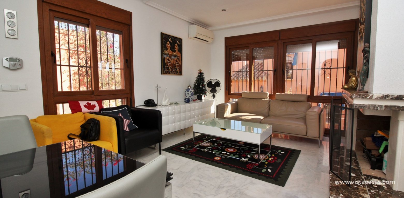 Venta - Chalet - San Miguel de Salinas