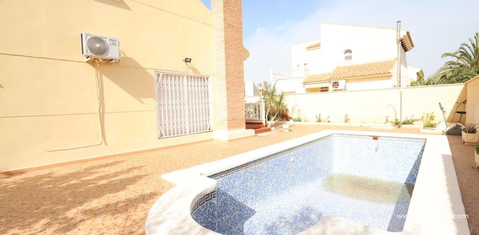 Sale - Villa - Playa Flamenca
