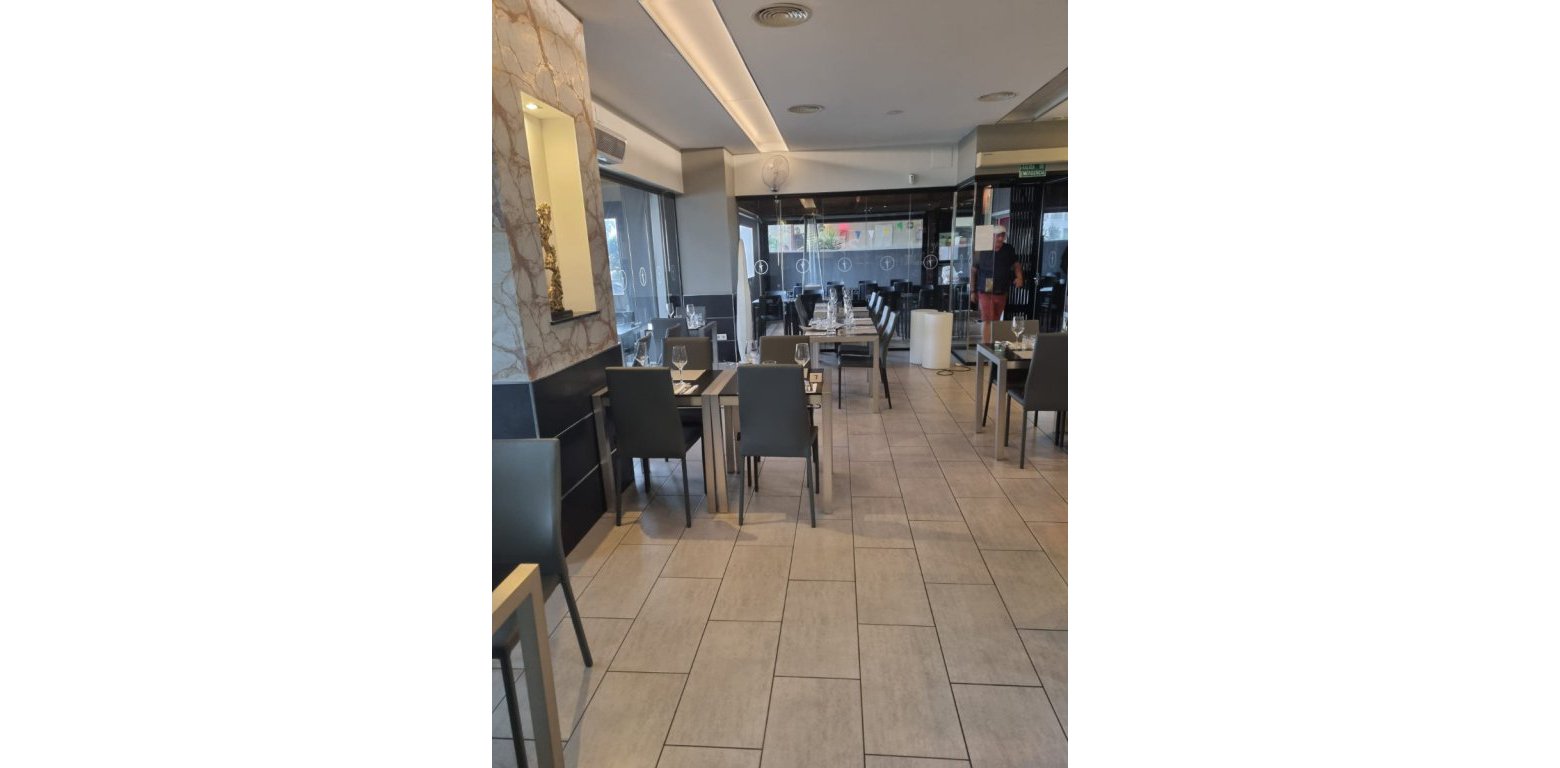 commercial unit for sale in La Fuente interior