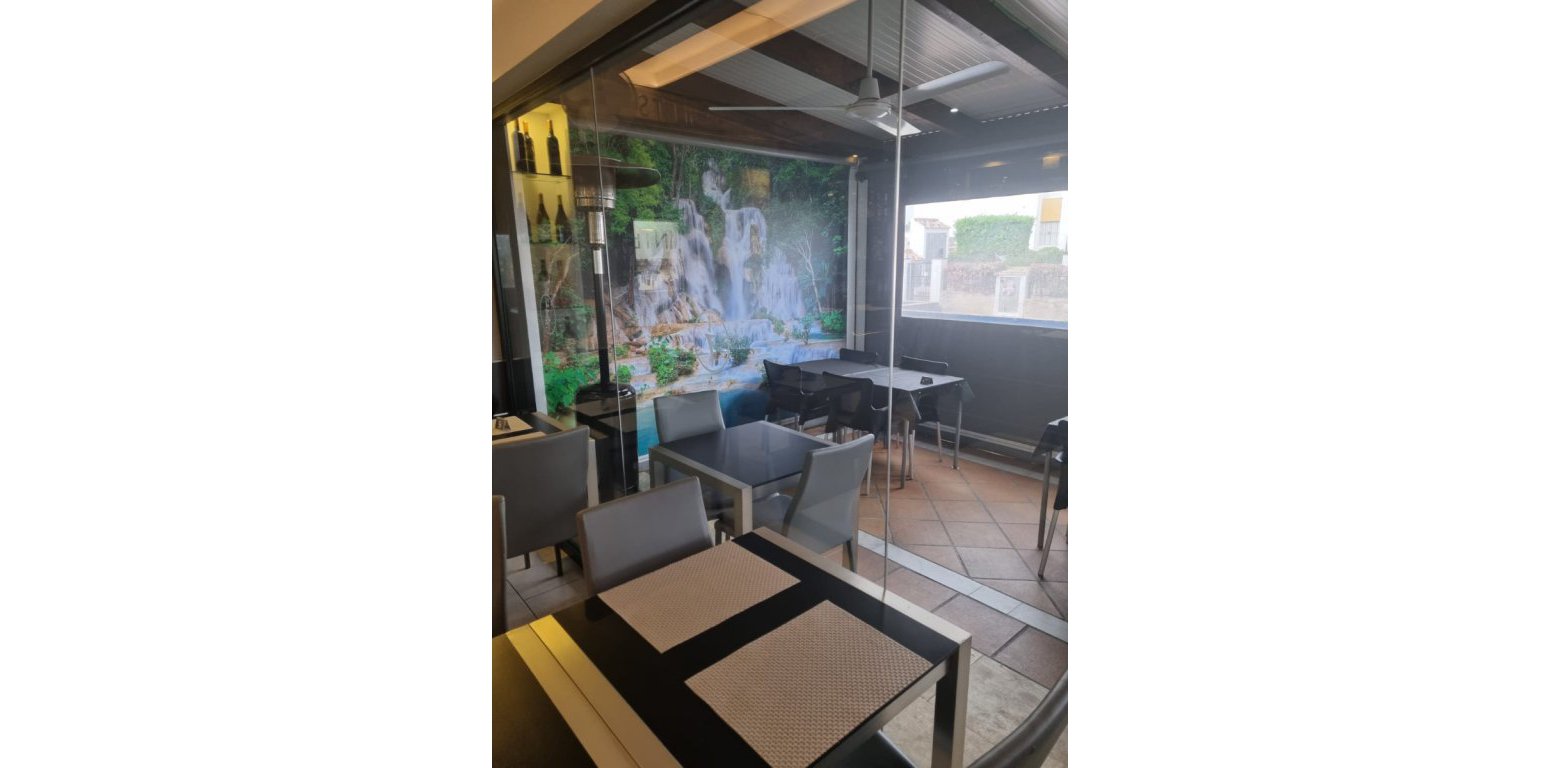 Resale - Commercial - Villamartin