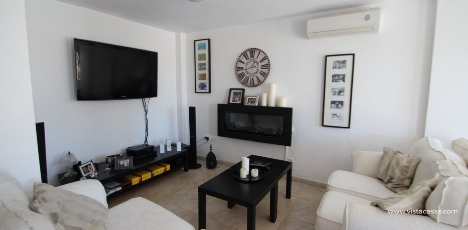 Resale - Villa - Villamartin
