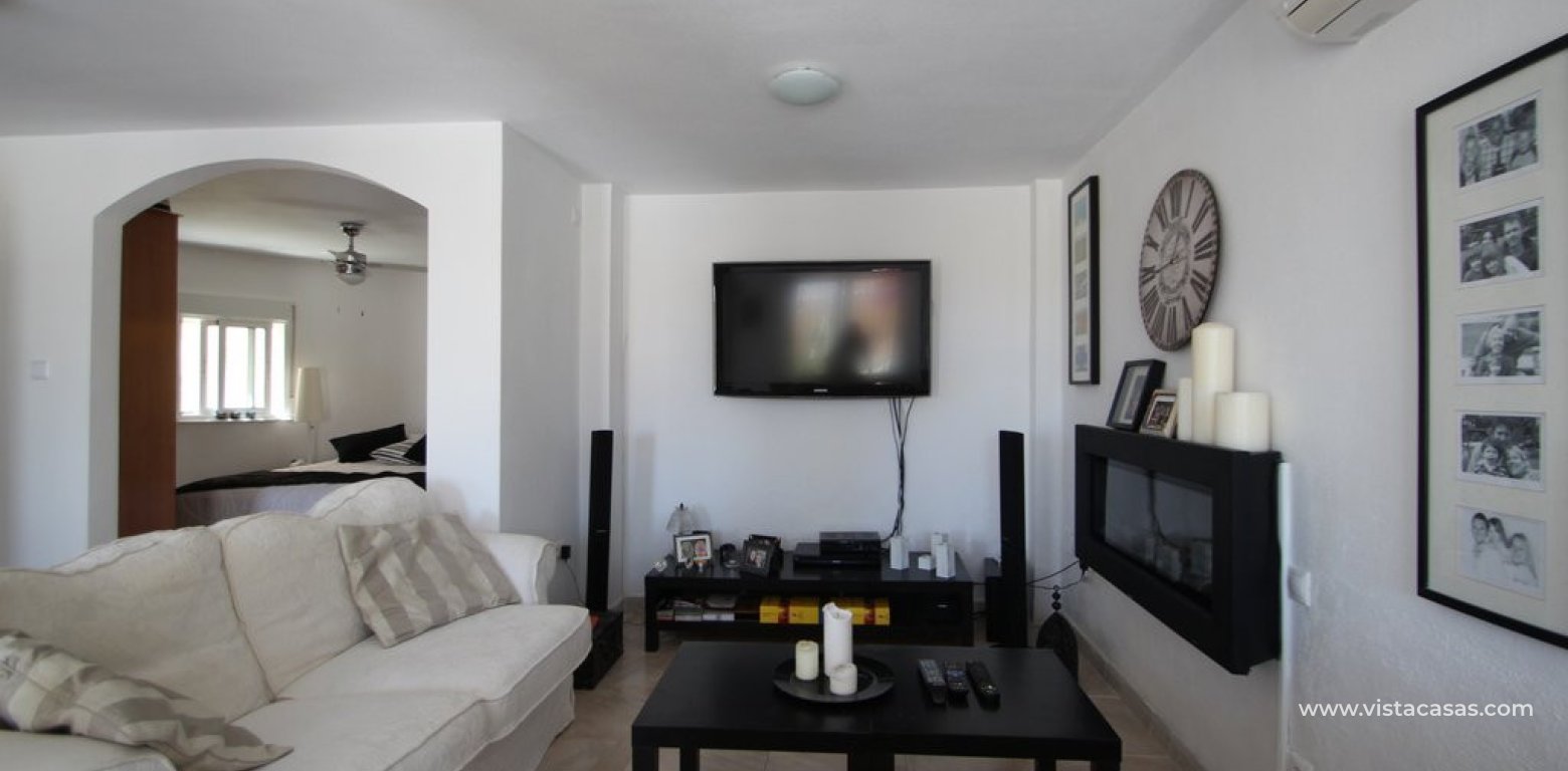 Resale - Villa - Villamartin