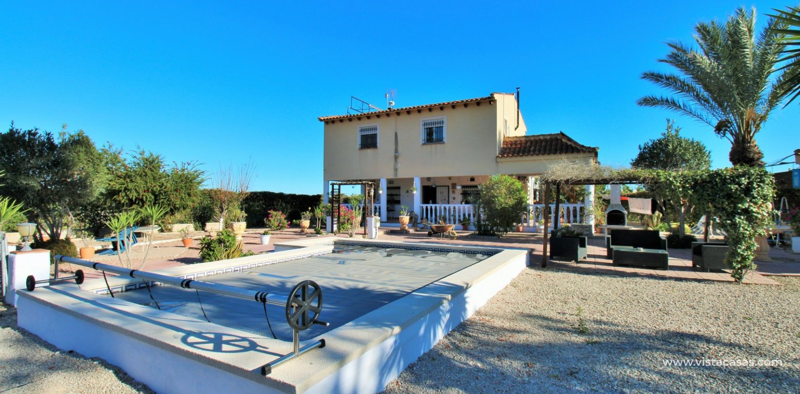 Resale - Villa - Redován